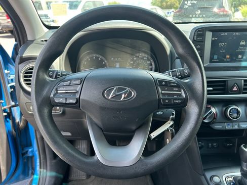 Used 2019 Hyundai Kona SE FWD image 19