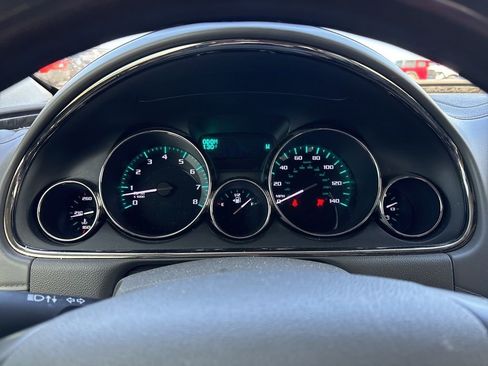 Used 2013 Buick Enclave Premium FWD image 38