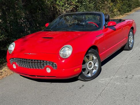 Used 2004 Ford Thunderbird image 15
