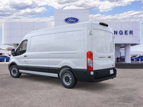 New 2026 Ford Transit 250 148 Medium Roof w/ Load Area Protection Package RWD image 4