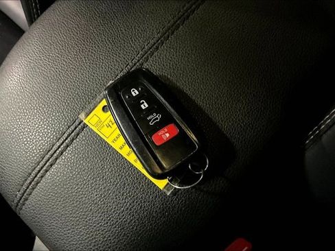 Used 2019 Toyota RAV4 Limited w/ Cold Weather Package image 29