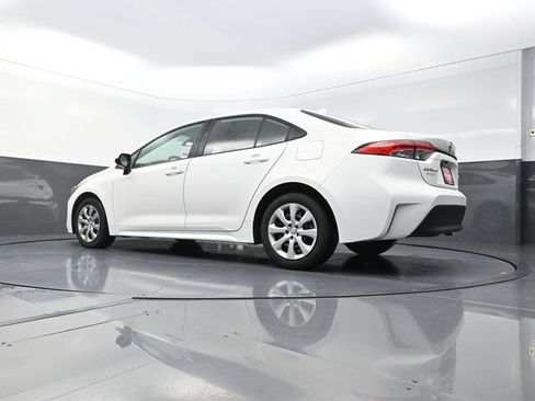 Used 2024 Toyota Corolla LE FWD image 34