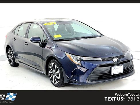 Certified 2024 Toyota Corolla LE image 1