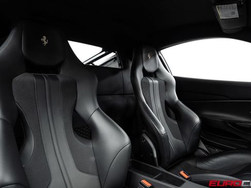 Used 2019 Ferrari 488 Pista Coupe RWD image 44