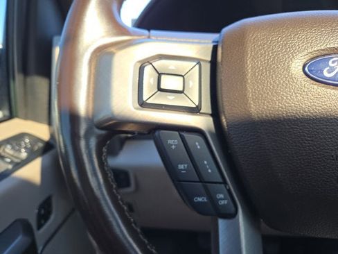 Used 2019 Ford F150 Limited image 24