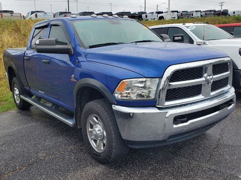 Used 2018 RAM 2500 Tradesman w/ Chrome Appearance Group AWD/4WD image 2