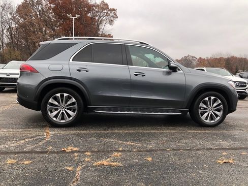 Used 2022 Mercedes-Benz GLE 350 4MATIC w/ Premium Package image 8