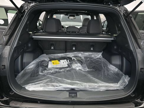 Used 2026 Subaru Forester Premium AWD/4WD image 22