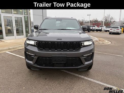 New 2025 Jeep Grand Cherokee Limited w/ Luxury Tech Group II image 2