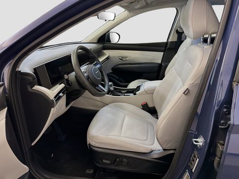Used 2025 Hyundai Tucson SEL AWD/4WD image 13