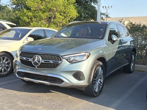 Certified 2026 Mercedes-Benz GLC 300 4MATIC image 2
