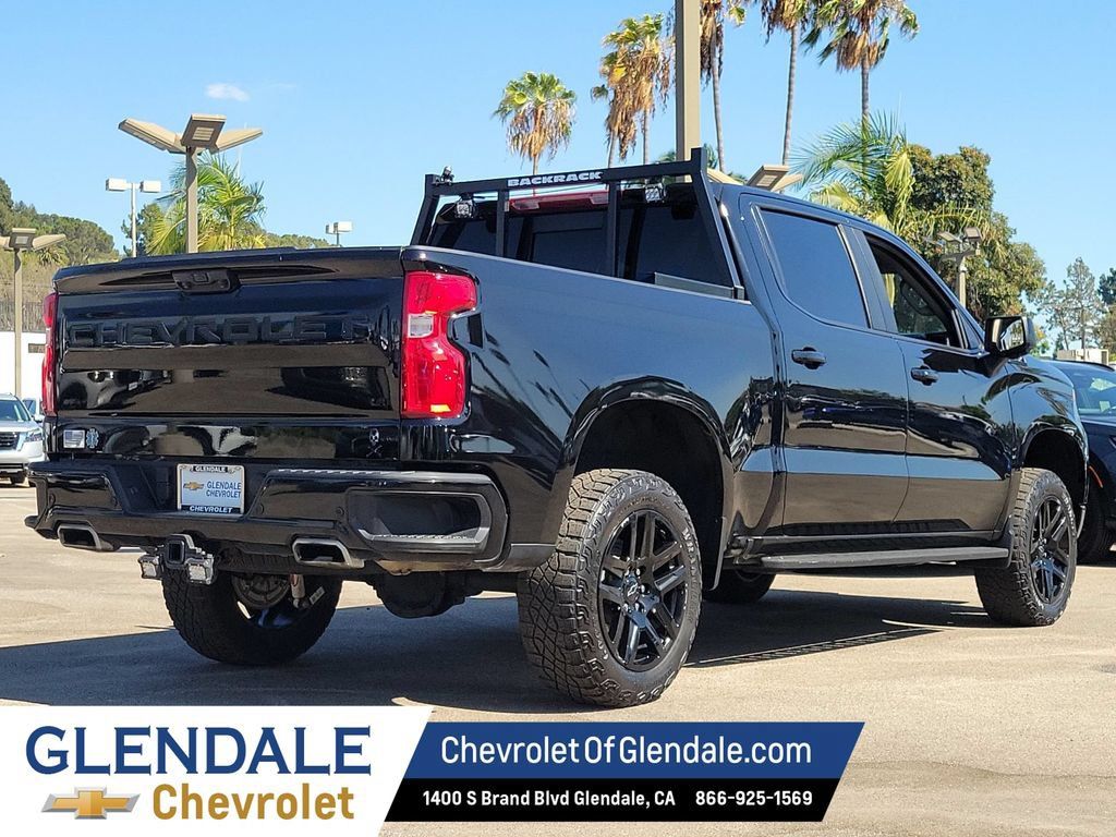 Used 2024 Chevrolet Silverado 1500 LT Trail Boss w/ LT Trail Boss Premium Package AWD/4WD image 11