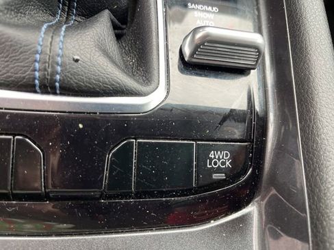 Used 2022 Jeep Compass Latitude image 23