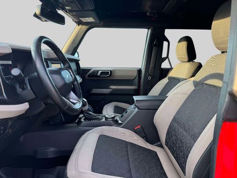 Used 2021 Ford Bronco Wildtrak image 15