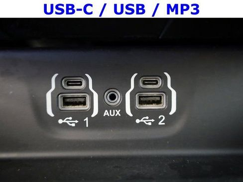 Used 2022 RAM 1500 Big Horn w/ Trailer Tow Group image 9