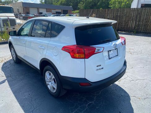 Used 2014 Toyota RAV4 LE FWD image 6