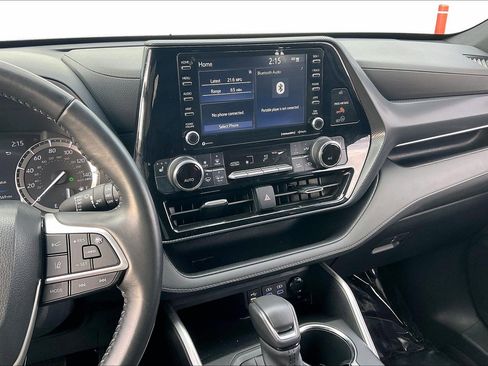 Used 2022 Toyota Highlander XSE image 7