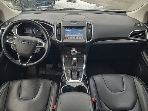 Used 2017 Ford Edge Titanium w/ Technology Package image 11