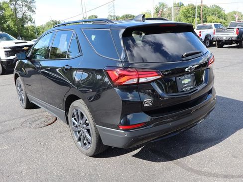 Used 2024 Chevrolet Equinox RS w/ RS Leather Package FWD image 3