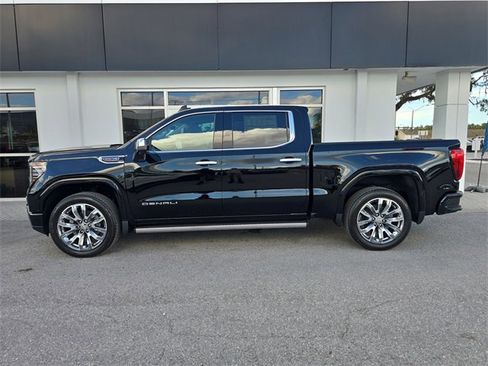 New 2026 GMC Sierra 1500 Denali w/ Denali Reserve Package image 4