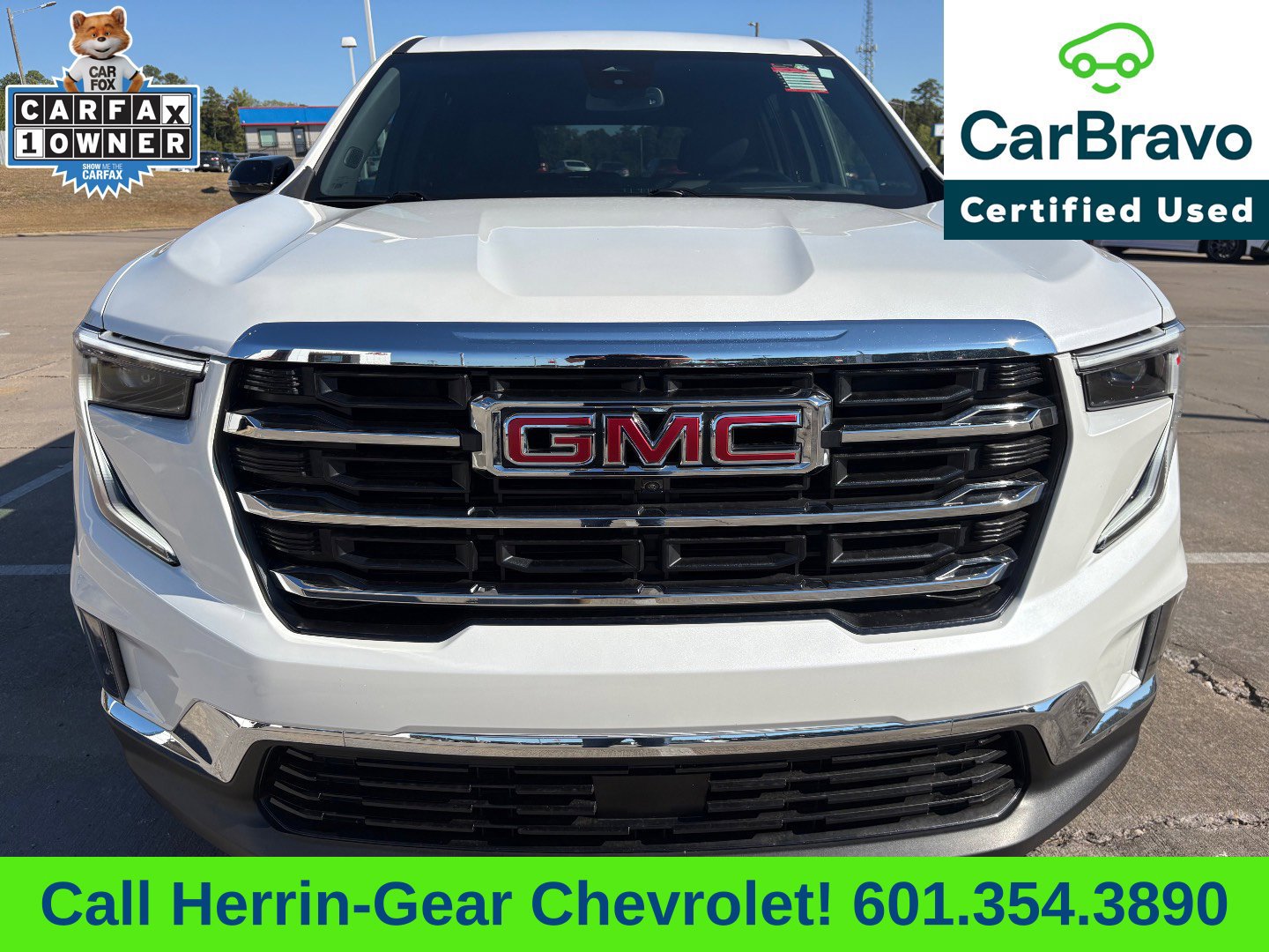 Used 2024 GMC Acadia Elevation FWD image 3