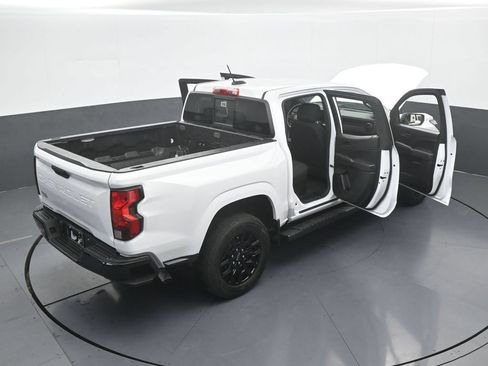 Used 2025 Chevrolet Colorado W/T w/ WT Custom Package RWD image 65