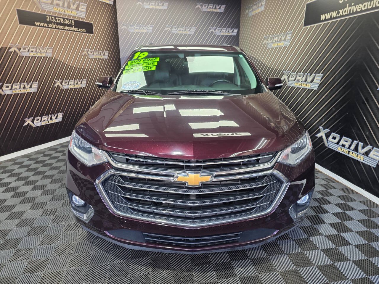 Used 2019 Chevrolet Traverse Premier w/ Driver Confidence II Package FWD image 4