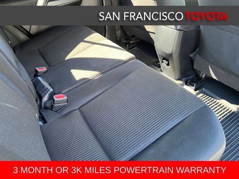 Used 2017 Toyota RAV4 LE image 16