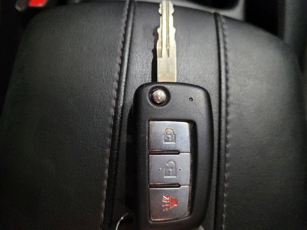 Used 2017 Nissan Rogue S AWD/4WD image 32
