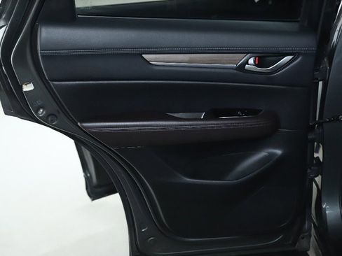 Used 2019 MAZDA CX-5 Signature image 13