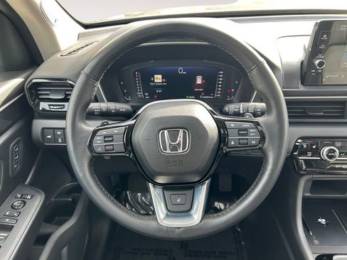 Used 2023 Honda Pilot Elite image 13
