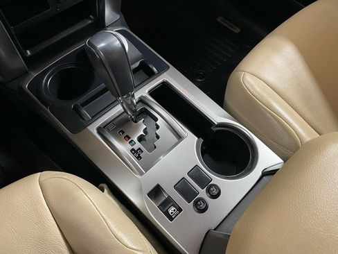 Used 2017 Toyota 4Runner SR5 image 21