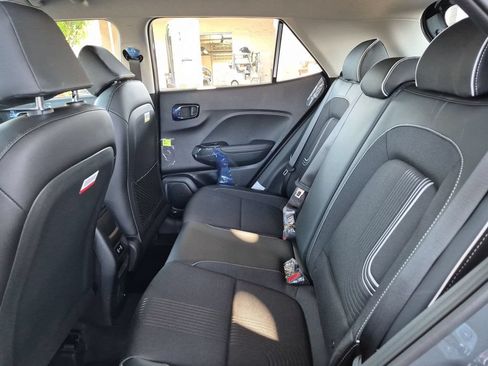 New 2026 Hyundai Venue SEL FWD image 28