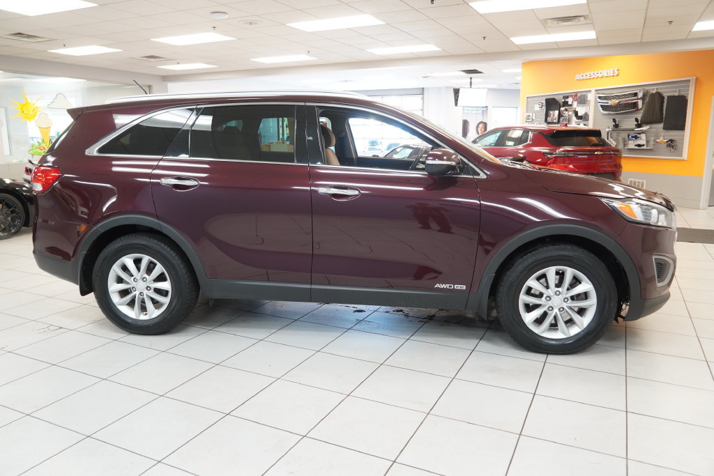Used 2018 Kia Sorento LX AWD/4WD image 13
