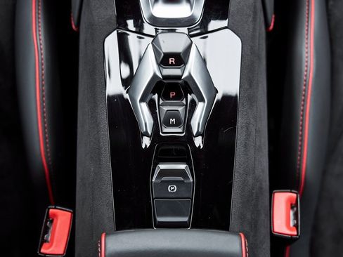 Used 2023 Lamborghini Huracan Tecnica image 64