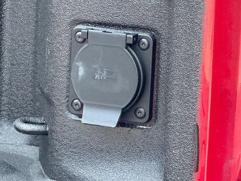 Used 2026 GMC Sierra 2500 AT4 AWD/4WD image 11