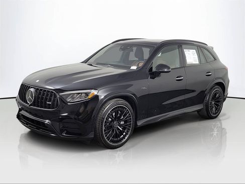 Used 2026 Mercedes-Benz GLC 43 AMG 4MATIC image 3