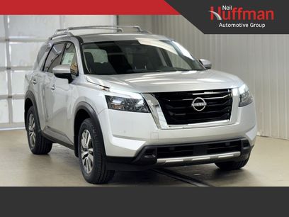 New 2025 Nissan Pathfinder SL