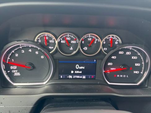 Used 2021 Chevrolet Silverado 1500 RST AWD/4WD image 15