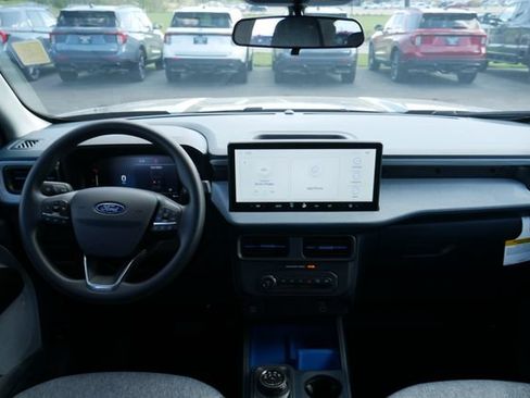 New 2026 Ford Maverick XLT AWD/4WD image 4