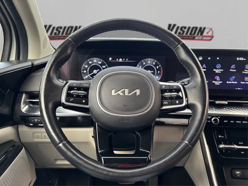 Used 2023 Kia Carnival SX Prestige FWD image 26