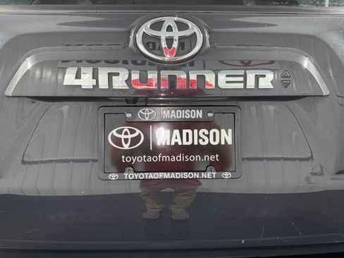 Used 2024 Toyota 4Runner SR5 image 35