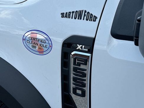 New 2026 Ford F550 4x4 Supercab Super Duty image 16