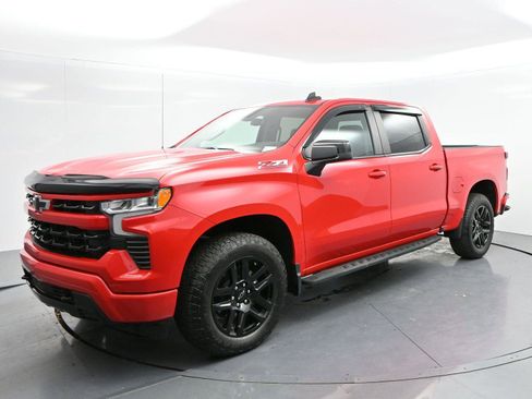 Used 2023 Chevrolet Silverado 1500 RST image 3