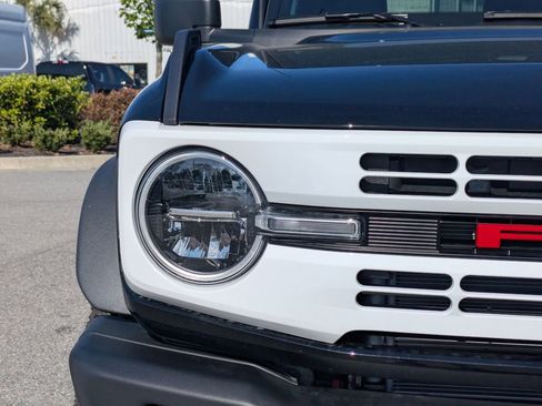 New 2026 Ford Bronco Heritage Edition image 10