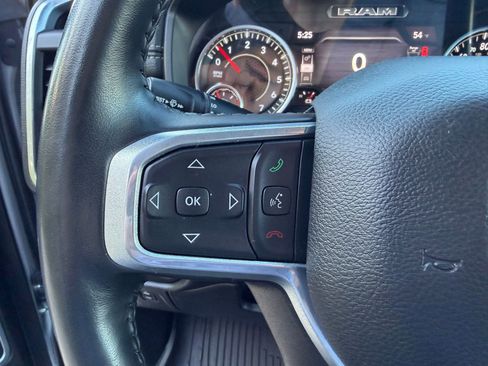 Used 2023 RAM 1500 Laramie AWD/4WD image 14
