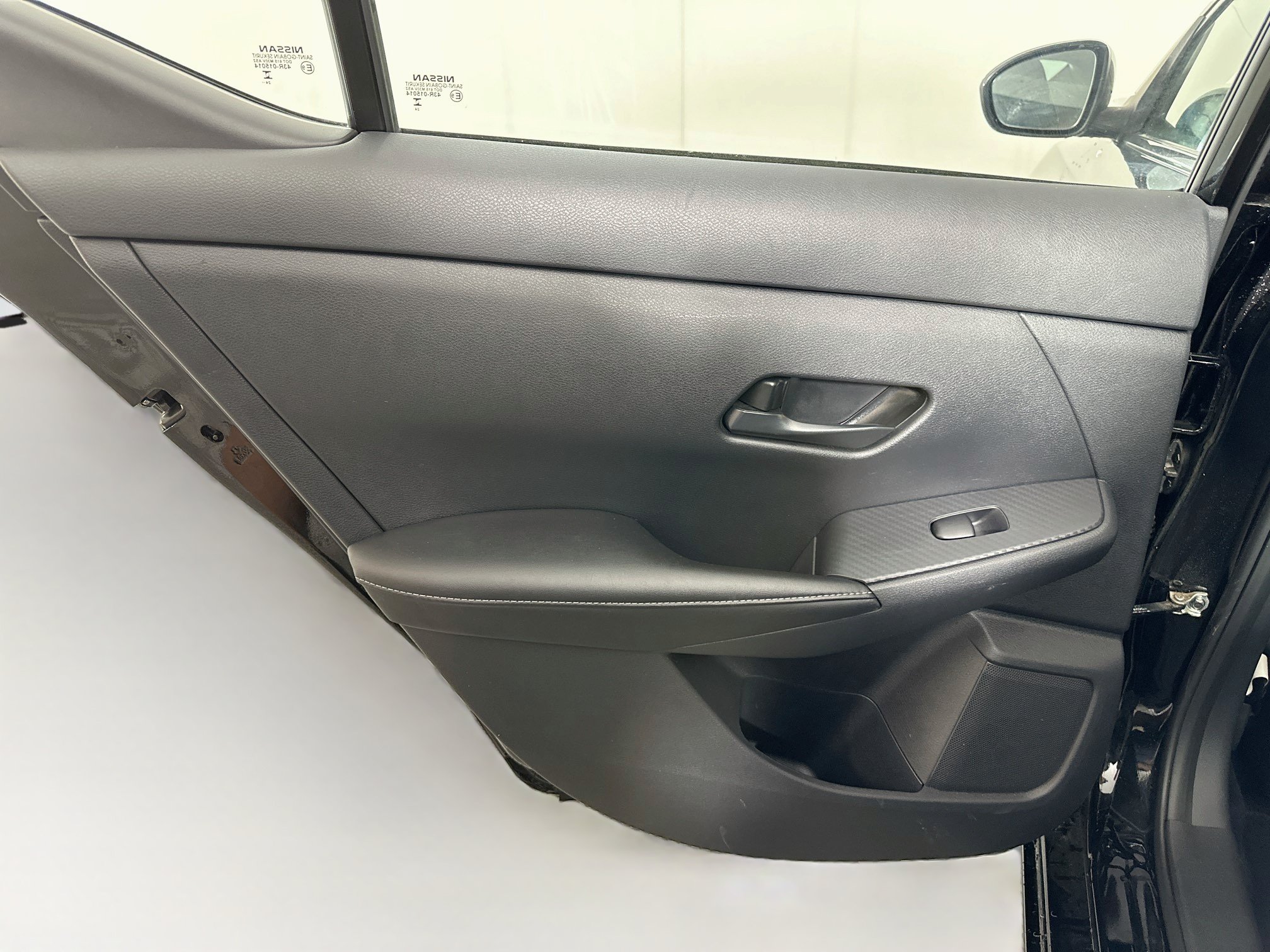 Used 2025 Nissan Sentra S FWD image 25