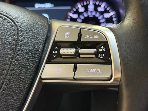 Used 2022 Kia Telluride SX w/ SX Prestige Package image 28