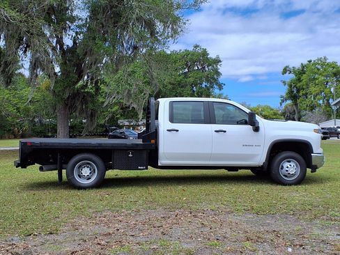 New 2026 Chevrolet Silverado 3500 W/T AWD/4WD image 3