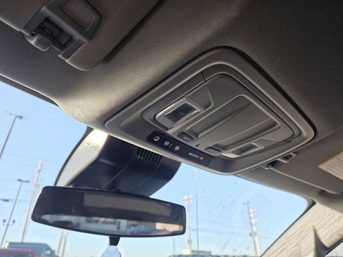 Used 2024 Chevrolet Silverado 1500 Custom image 20